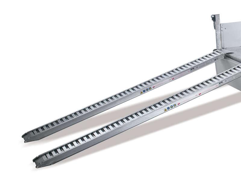 2 Alu Auffahrrampen für Humbaur HTK 27 Rampenschacht